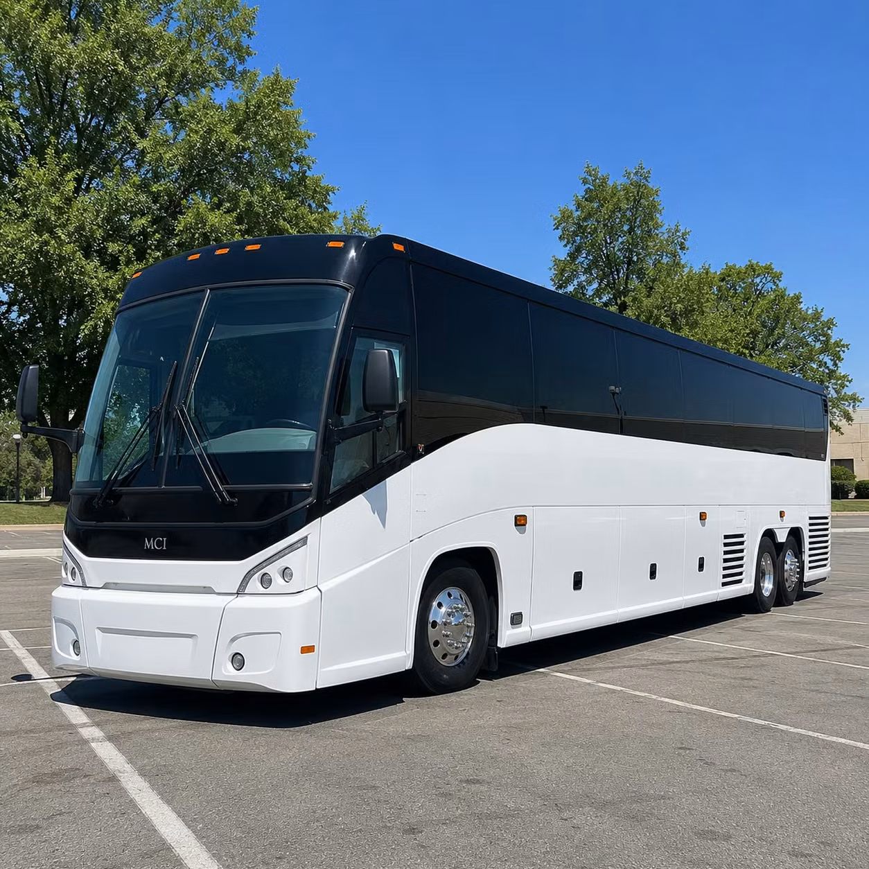 cedar park groups rely on long distance bus rentals for texas stadium trips